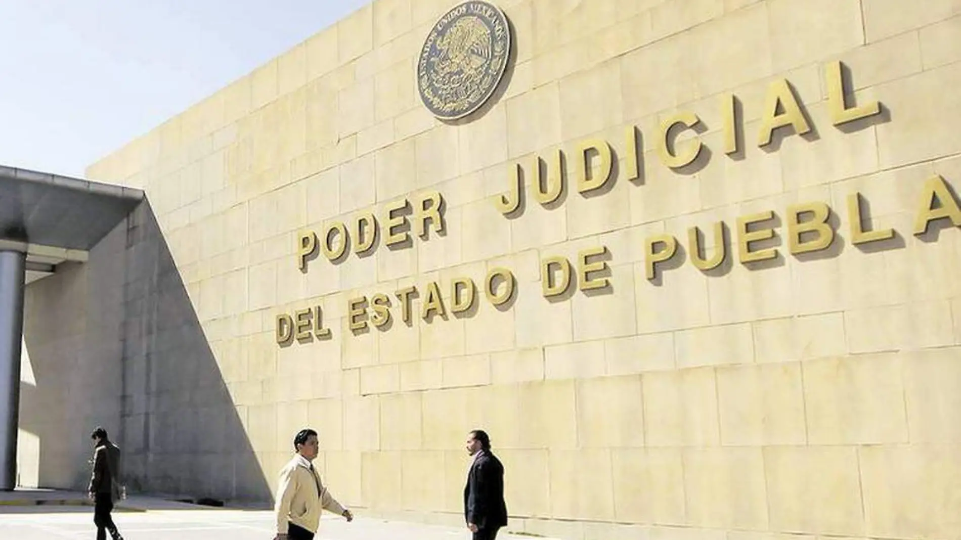 Entrada al Poder Judicial de Puebla